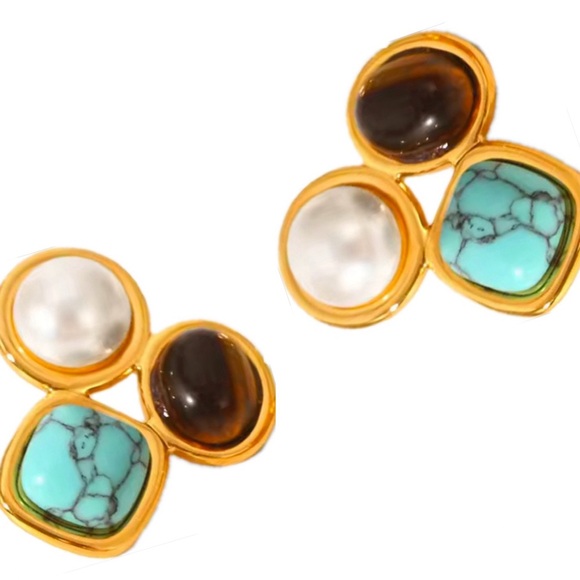 Tory Burch Jewelry - TORY BURCH CLUSTER STONE STUD EARRINGS